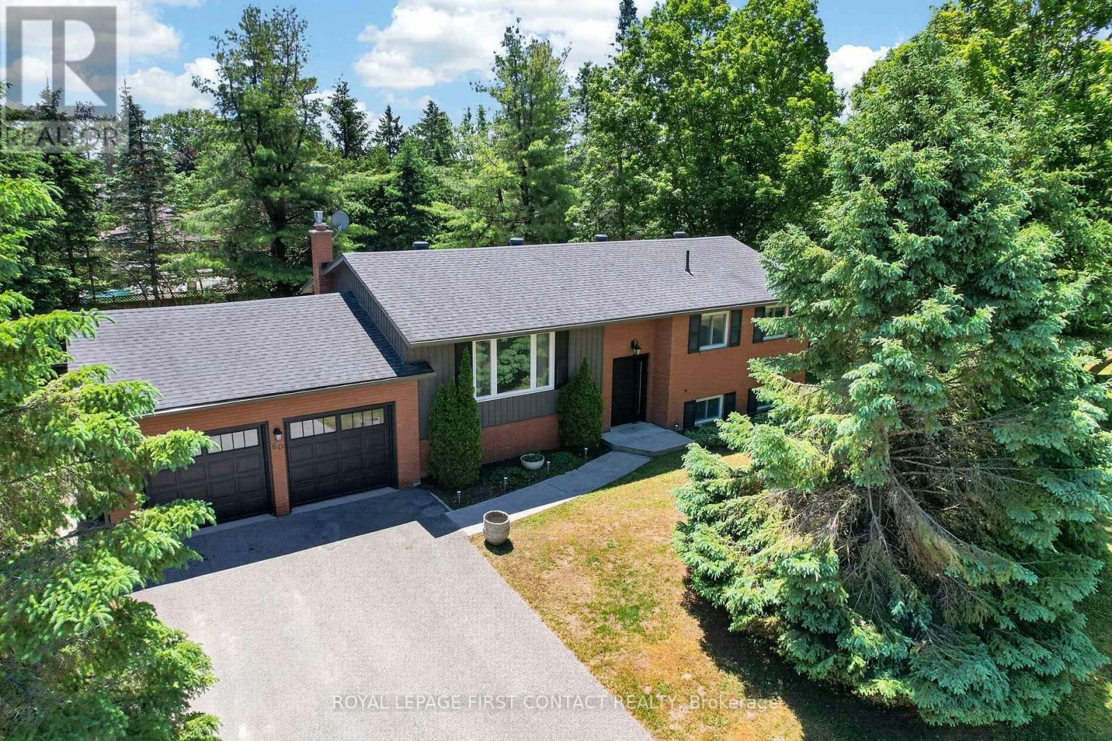 60 Willow Landing Road, Springwater, ON, L9X 0P9