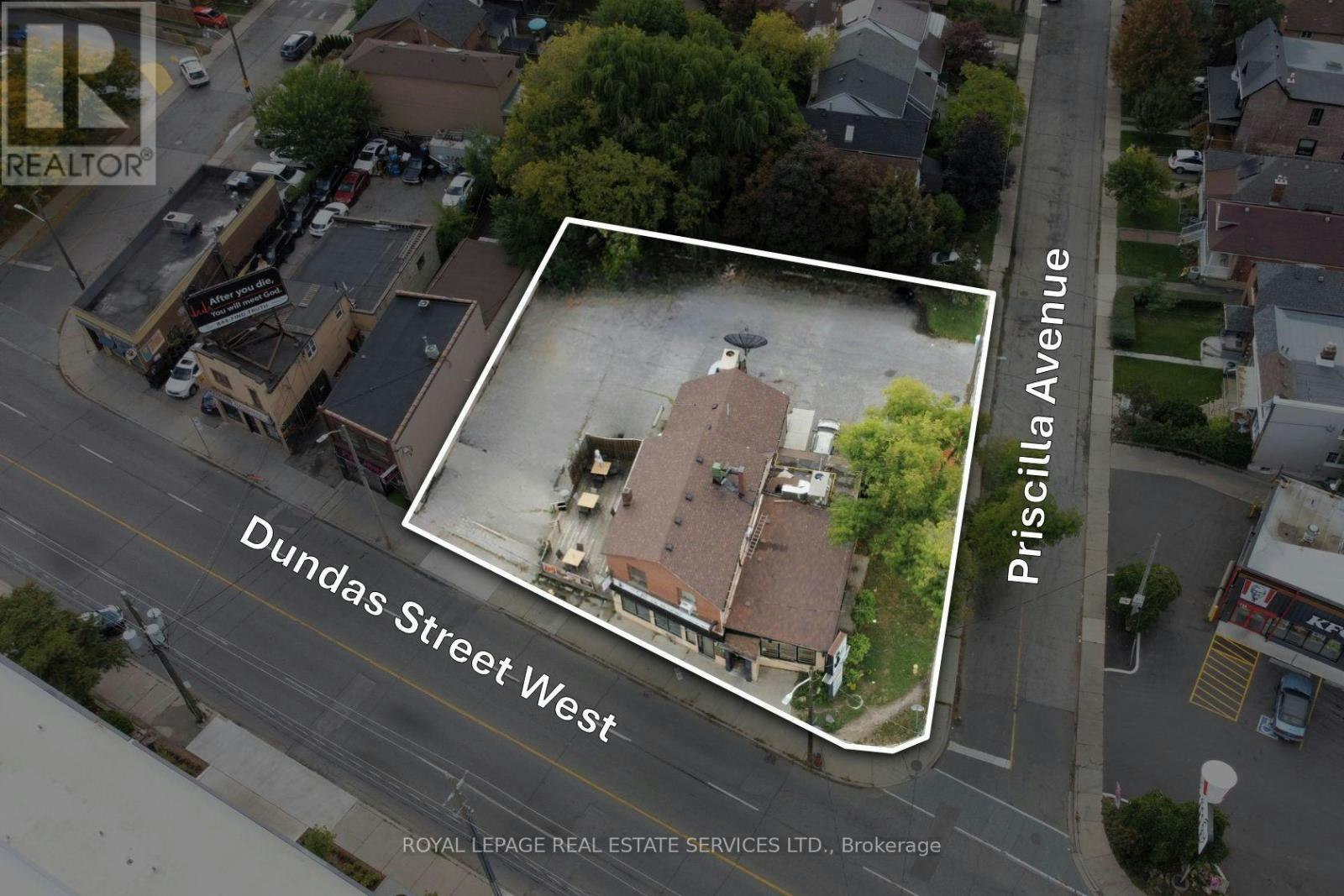 3513 Dundas Street W, Toronto, ON, M6S 2S6