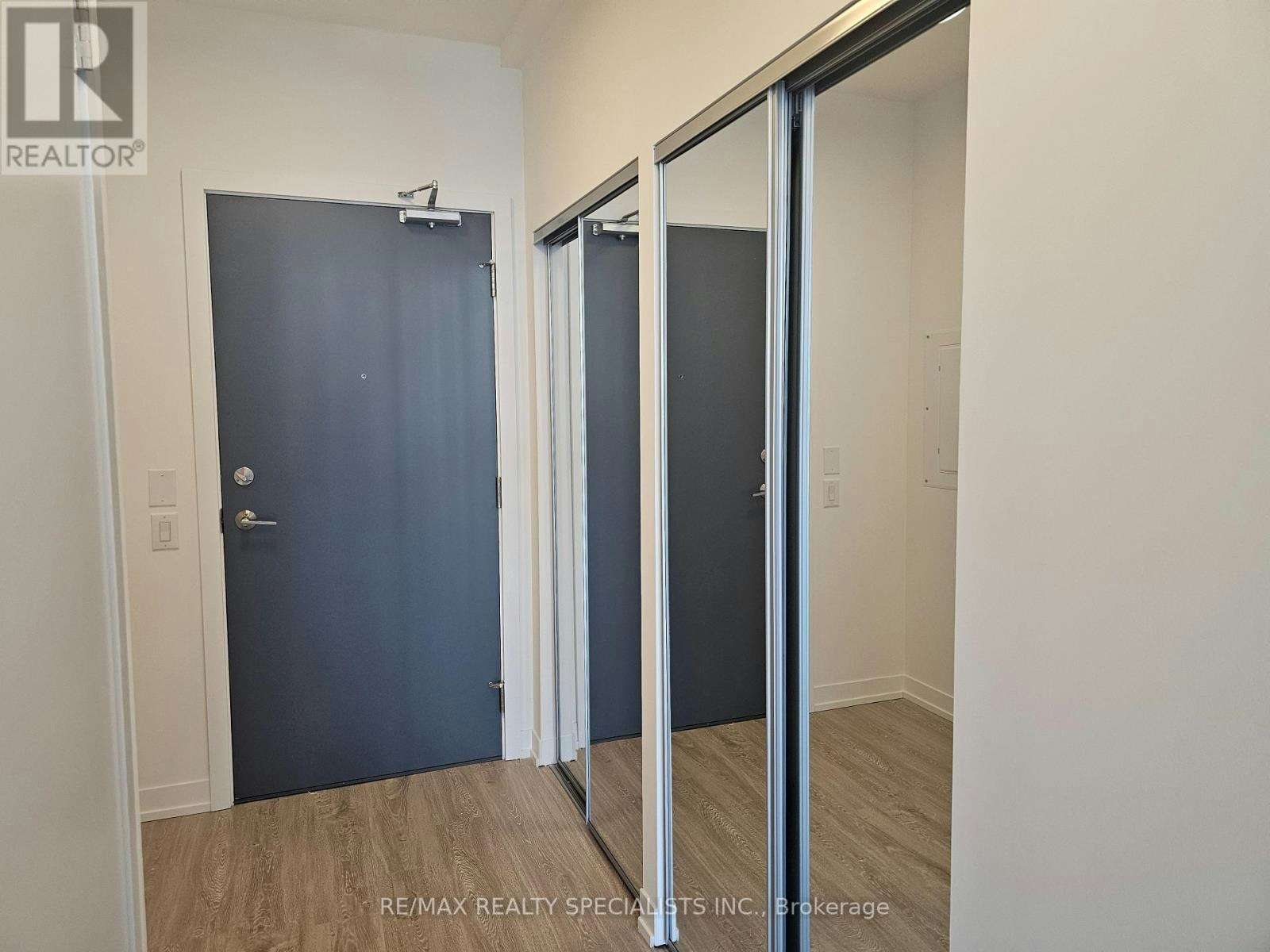 712-2485 Eglinton Avenue W, Mississauga, ON, L5M 2T1 - 3