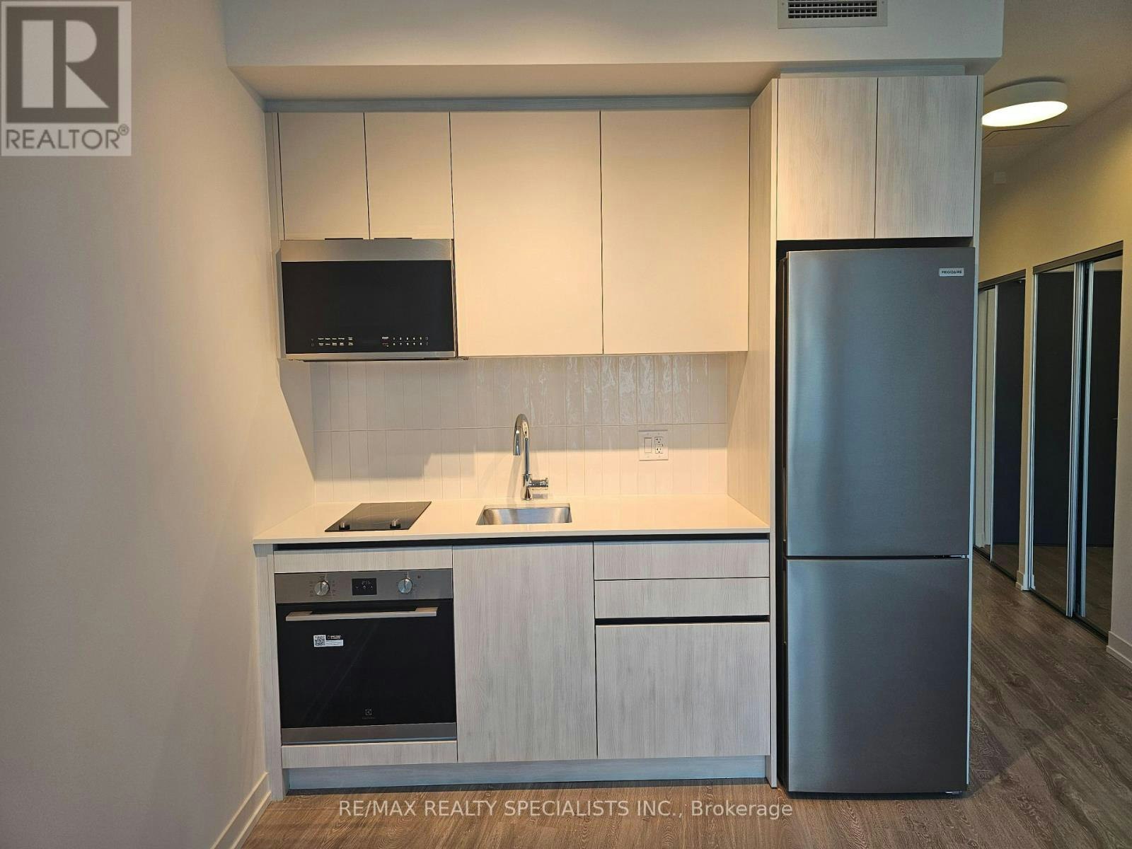 712-2485 Eglinton Avenue W, Mississauga, ON, L5M 2T1 - 8