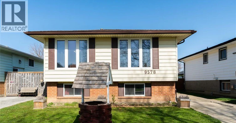 MAIN-9578 Avery, Windsor, ON, N8R 2A2