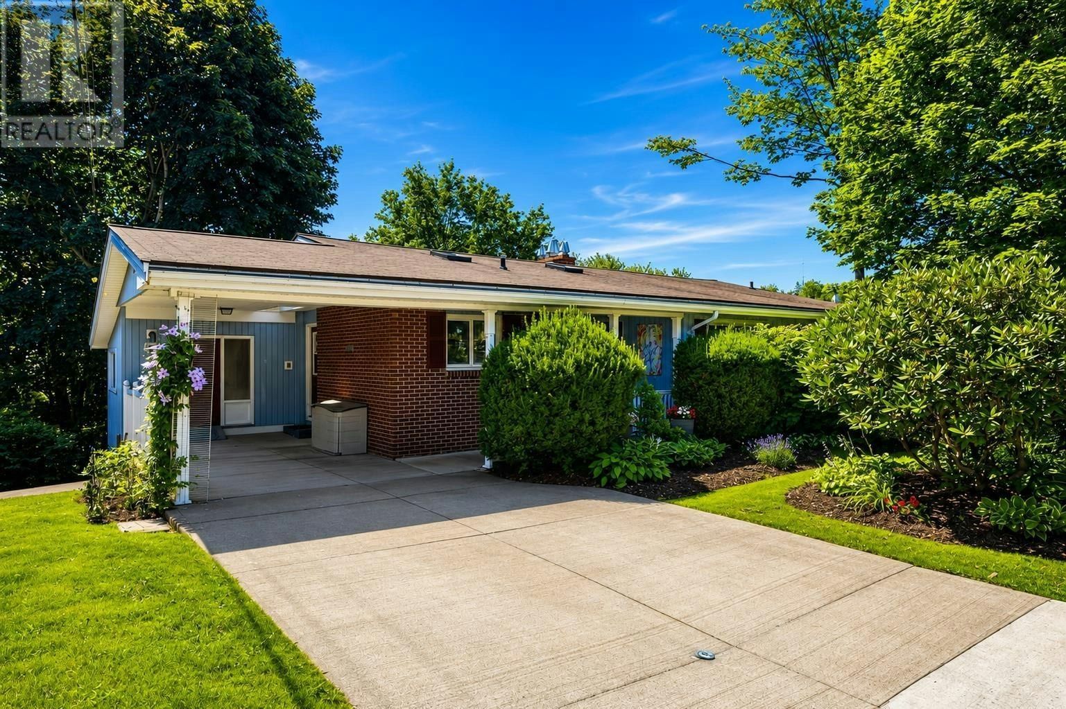 48 Briarwood Crescent, Halifax, NS, B3M 1P4