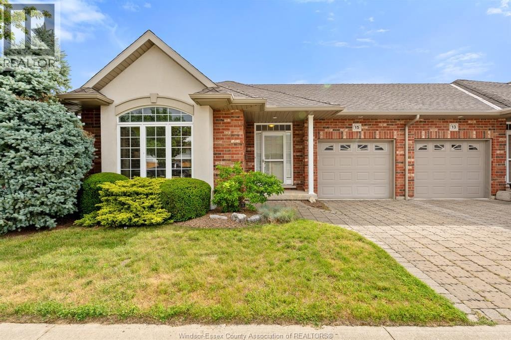 15 Oakgrove Lane, Chatham-Kent, ON, N7L 5R9