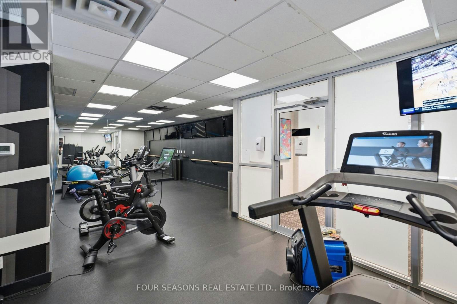 244-1029 King Street W, Toronto, ON, M6K 3M9 - 36