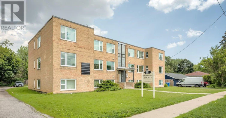 204-111 Craydon Road, Whitby, ON, L1N 2B5 - 17