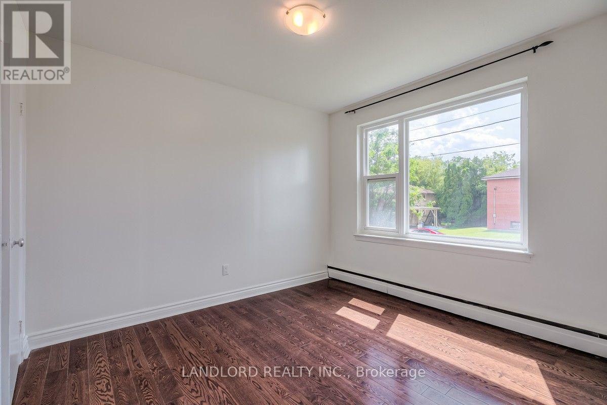 204-111 Craydon Road, Whitby, ON, L1N 2B5 - 8