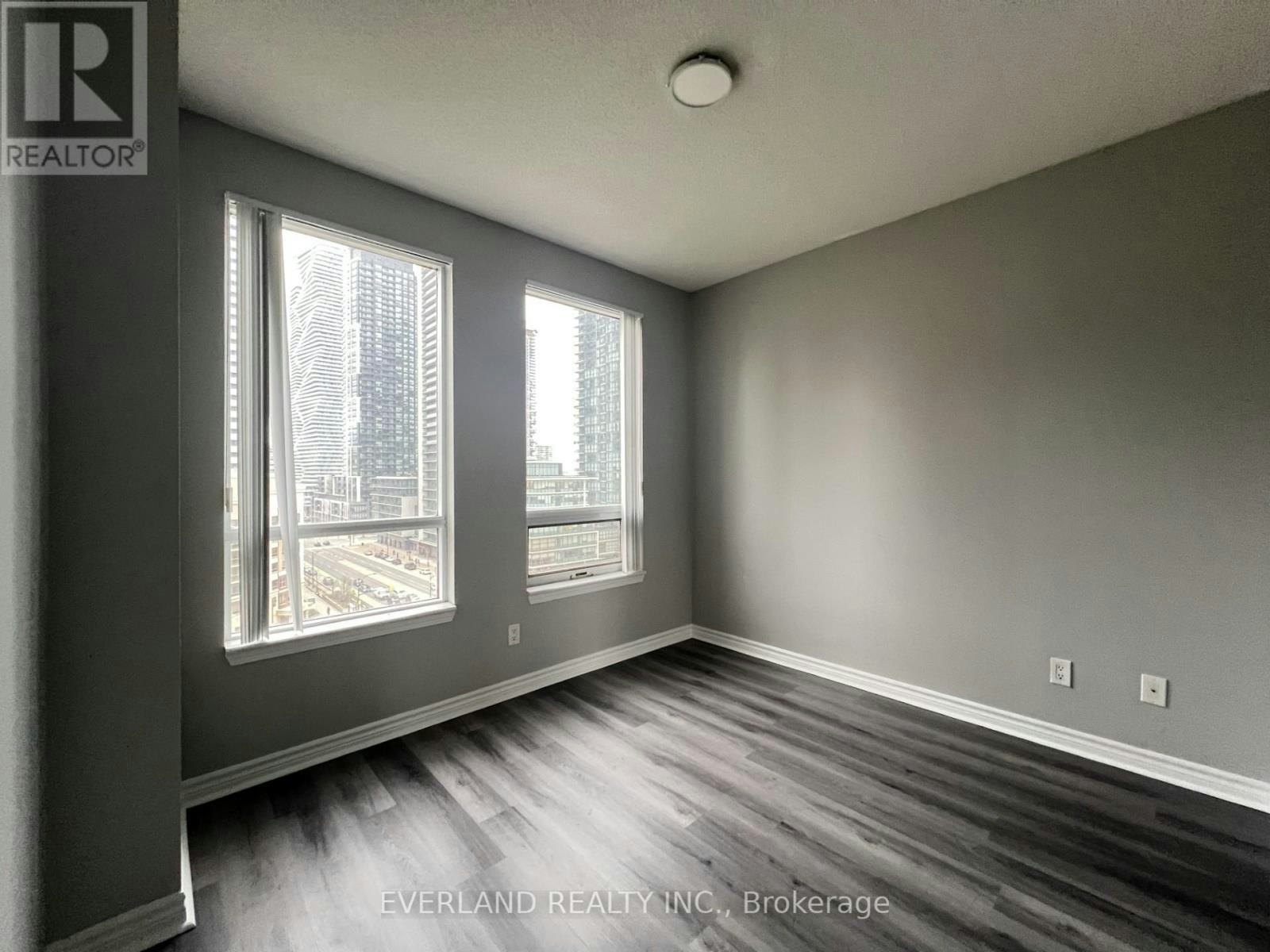 901-388 Prince Of Wales Drive, Mississauga, ON, L5B 0A1 - 8