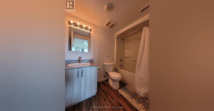 G510-275 Larch Street, Waterloo, ON, N2L 3R2 - 12