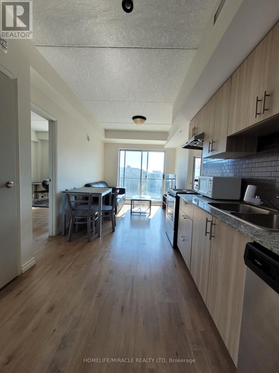 G510-275 Larch Street, Waterloo, ON, N2L 3R2 - 4