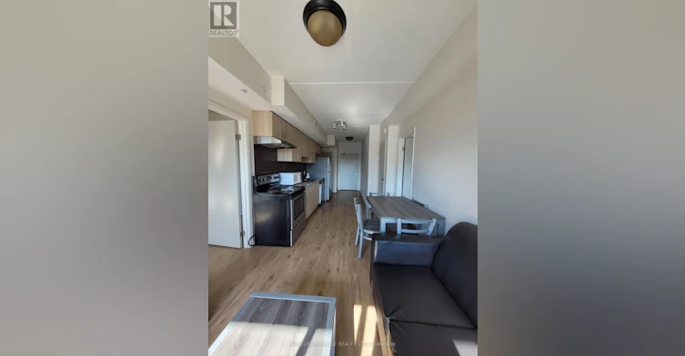 G510-275 Larch Street, Waterloo, ON, N2L 3R2 - 10