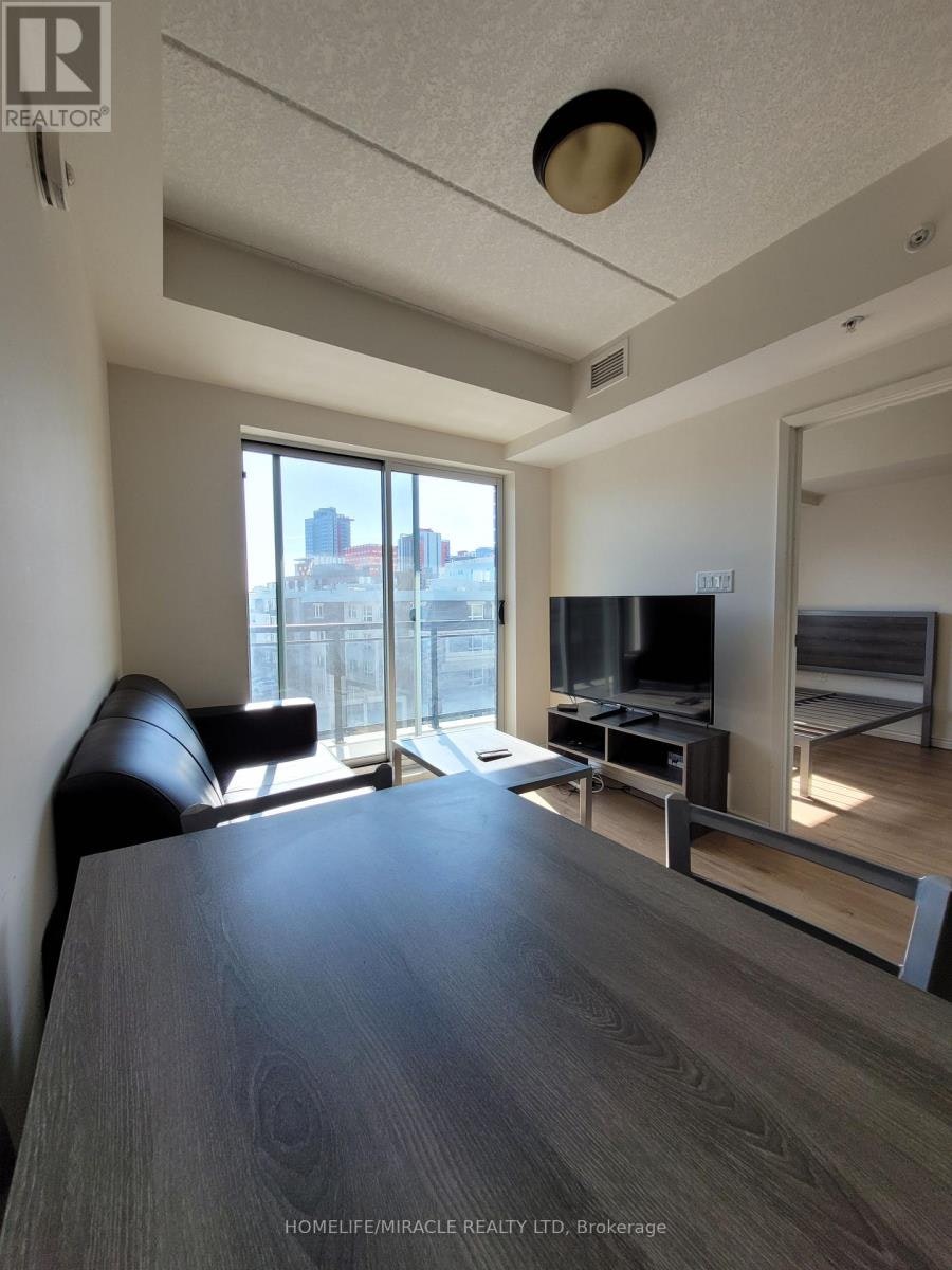 G510-275 Larch Street, Waterloo, ON, N2L 3R2 - 3