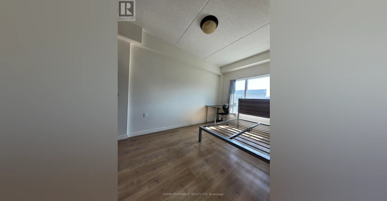 G510-275 Larch Street, Waterloo, ON, N2L 3R2 - 6