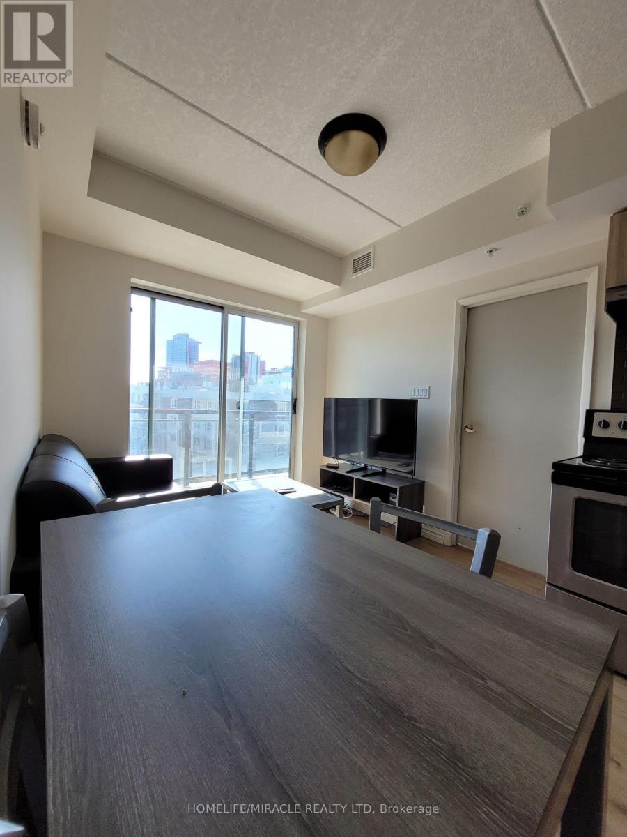 G510-275 Larch Street, Waterloo, ON, N2L 3R2 - 11