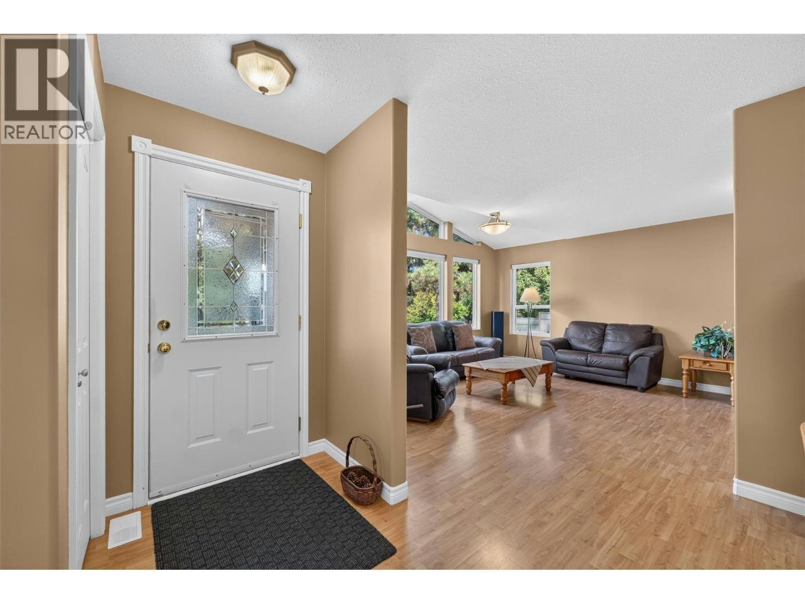 3671 Jackson Road, Tappen, BC, V0E 2X1 - 4