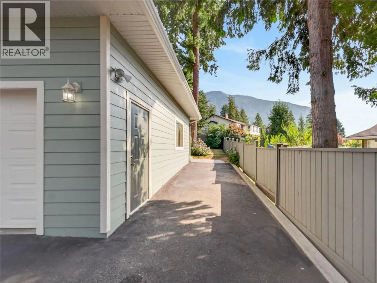 3671 Jackson Road, Tappen, BC, V0E 2X1 - 34