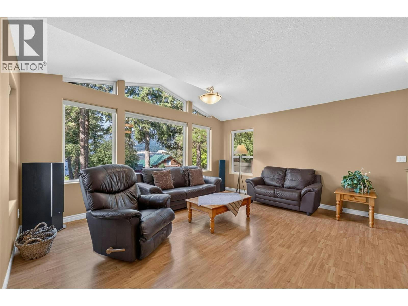 3671 Jackson Road, Tappen, BC, V0E 2X1 - 5