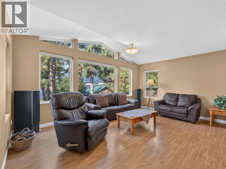 3671 Jackson Road, Tappen, BC, V0E 2X1 - 5