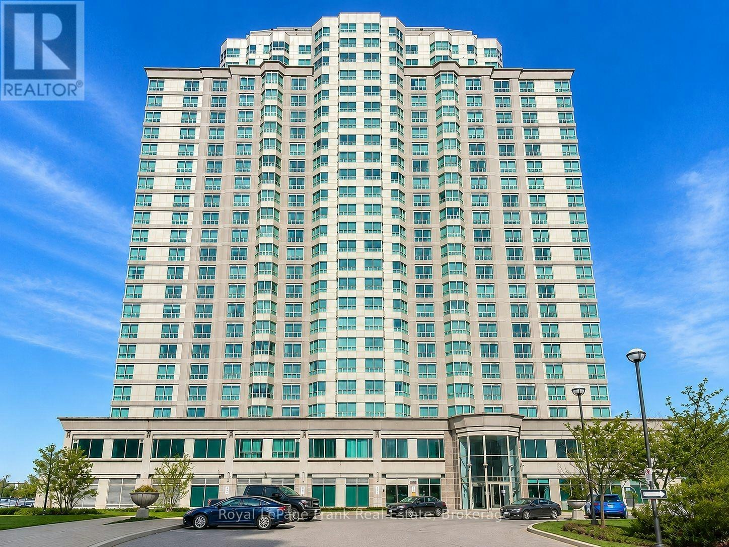 1002-1 Lee Centre Drive, Toronto, ON, M1H 3J2