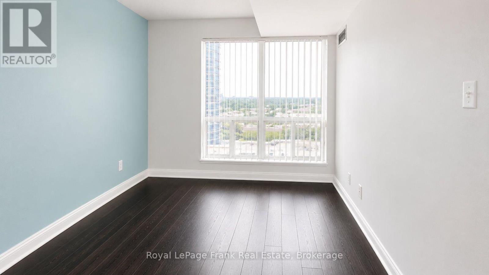 1002-1 Lee Centre Drive, Toronto, ON, M1H 3J2 - 21