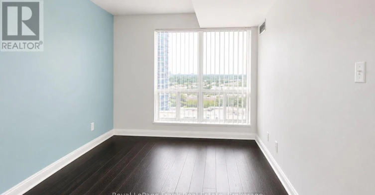1002-1 Lee Centre Drive, Toronto, ON, M1H 3J2 - 21