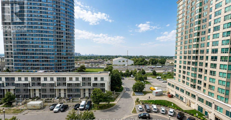 1002-1 Lee Centre Drive, Toronto, ON, M1H 3J2 - 23