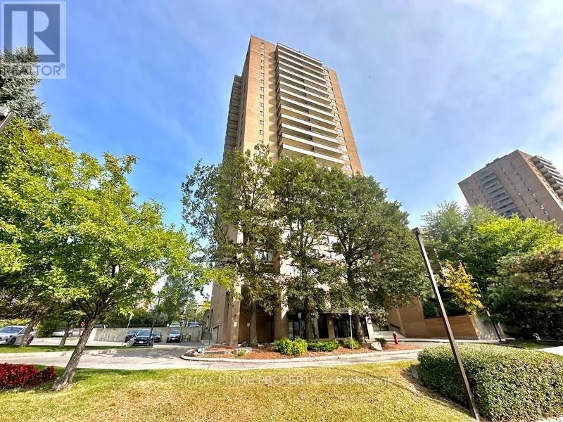 804-505 St Laurent Boulevard, Ottawa, ON, K1K 3X4