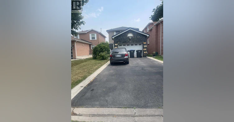 17 Wayne Nicol Drive, Brampton, ON, L6X 3Z2
