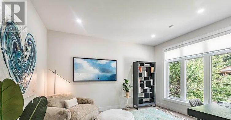 1078 Cherriebell Rd Road, Mississauga, ON, L5E 2R3 - 8