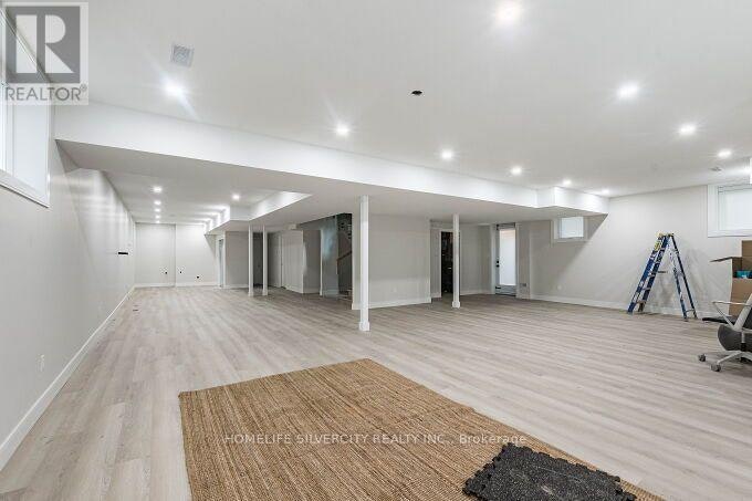 1078 Cherriebell Rd Road, Mississauga, ON, L5E 2R3 - 42