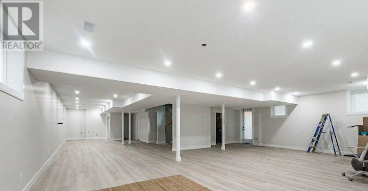 1078 Cherriebell Rd Road, Mississauga, ON, L5E 2R3 - 42