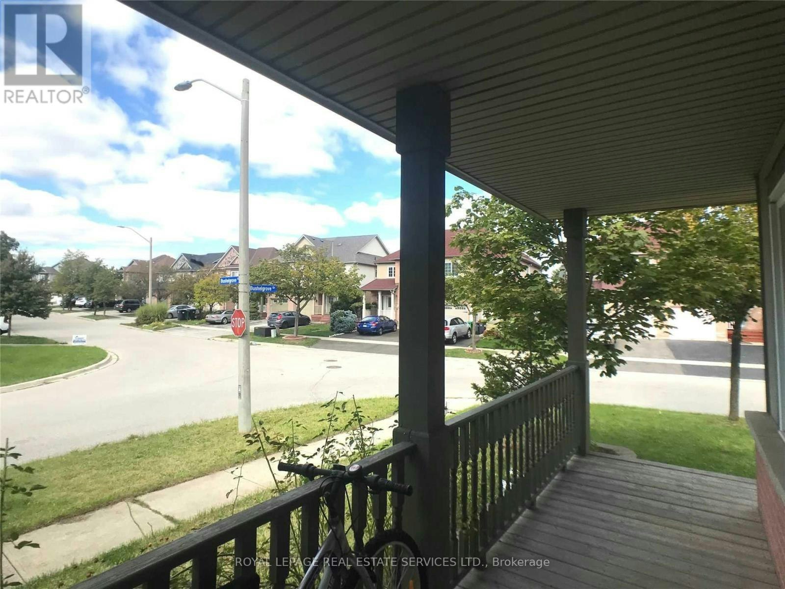 5252 Bushelgrove Circle, Mississauga, ON, L5M 6C5 - 3