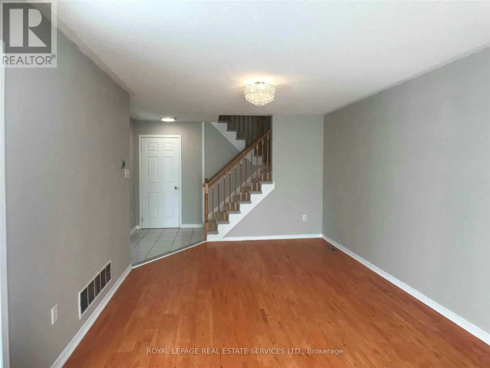 5252 Bushelgrove Circle, Mississauga, ON, L5M 6C5 - 11