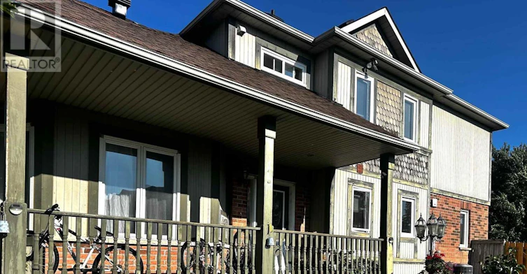 5252 Bushelgrove Circle, Mississauga, ON, L5M 6C5 - 3