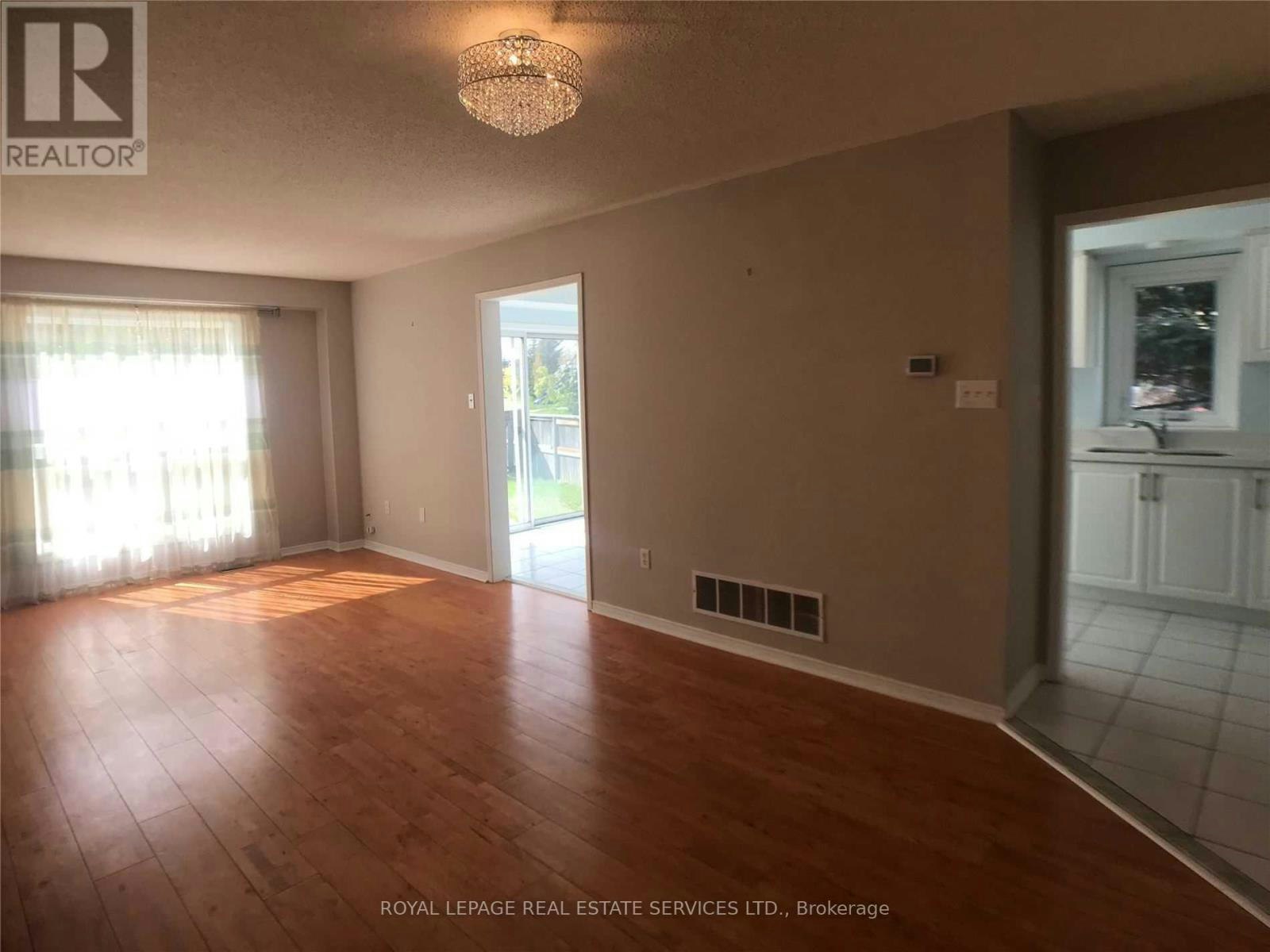 5252 Bushelgrove Circle, Mississauga, ON, L5M 6C5 - 13