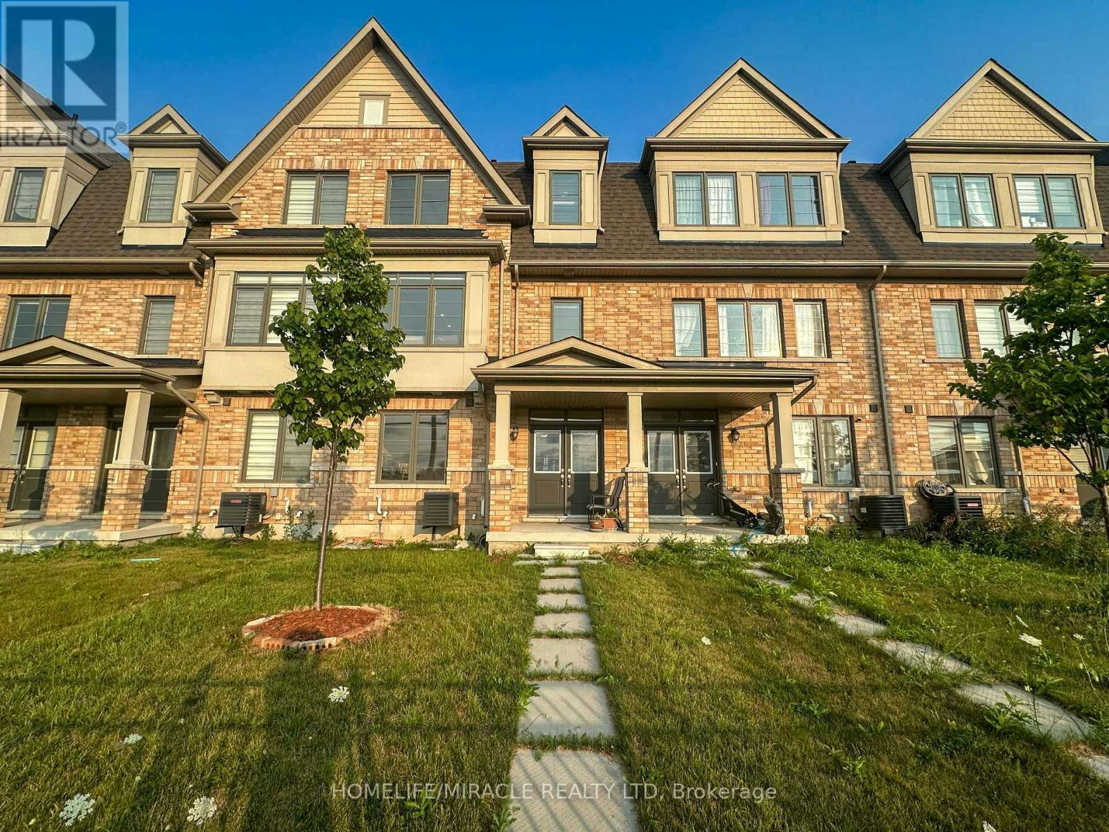58 Fruitvale Circle, Brampton, ON, L7A 5B8