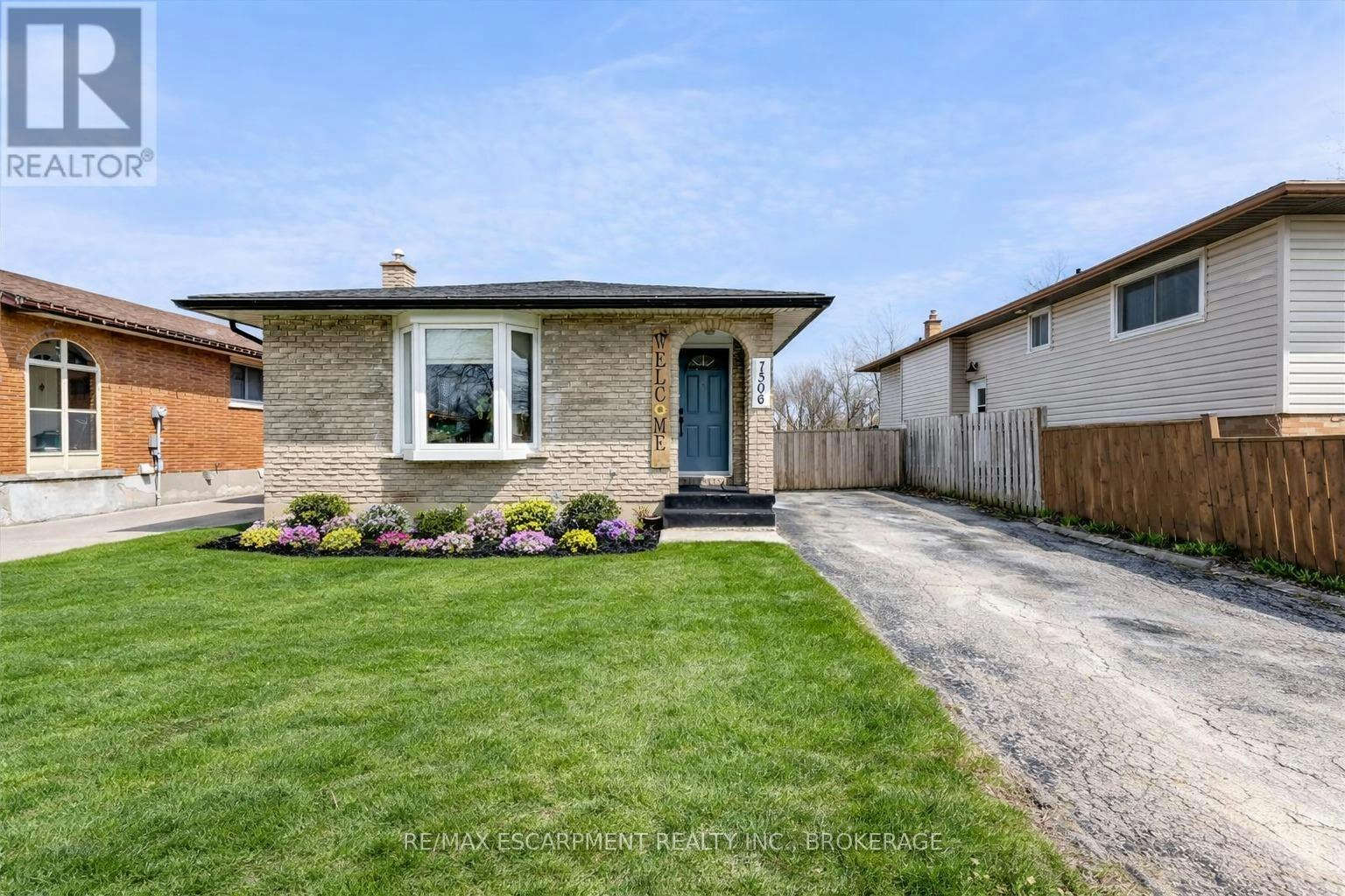 7506 Jubilee Drive, Niagara Falls, ON, L2G 7J5