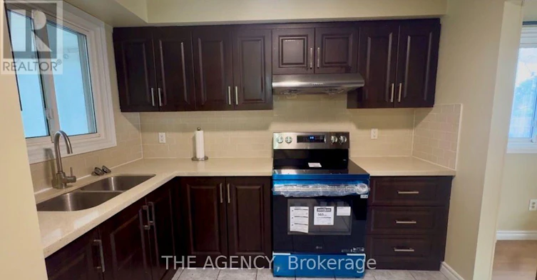 14 Clydesdale Road, Markham, ON, L3R 3S9 - 2