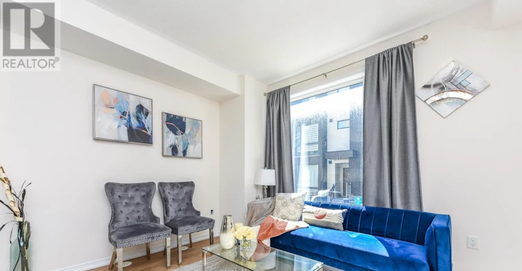 122-32 Fieldway Road, Toronto, ON, M8Z 0E3 - 12