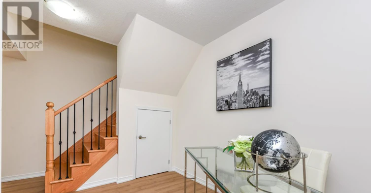 122-32 Fieldway Road, Toronto, ON, M8Z 0E3 - 24