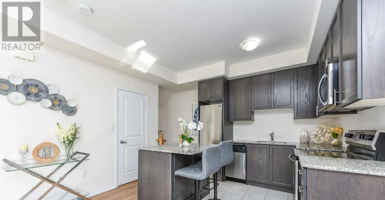 122-32 Fieldway Road, Toronto, ON, M8Z 0E3 - 17