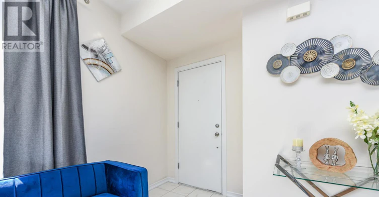 122-32 Fieldway Road, Toronto, ON, M8Z 0E3 - 14