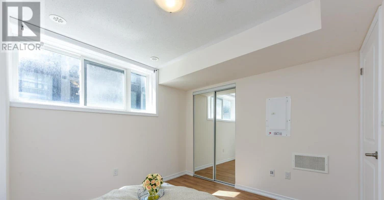 122-32 Fieldway Road, Toronto, ON, M8Z 0E3 - 31