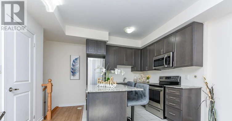 122-32 Fieldway Road, Toronto, ON, M8Z 0E3 - 15