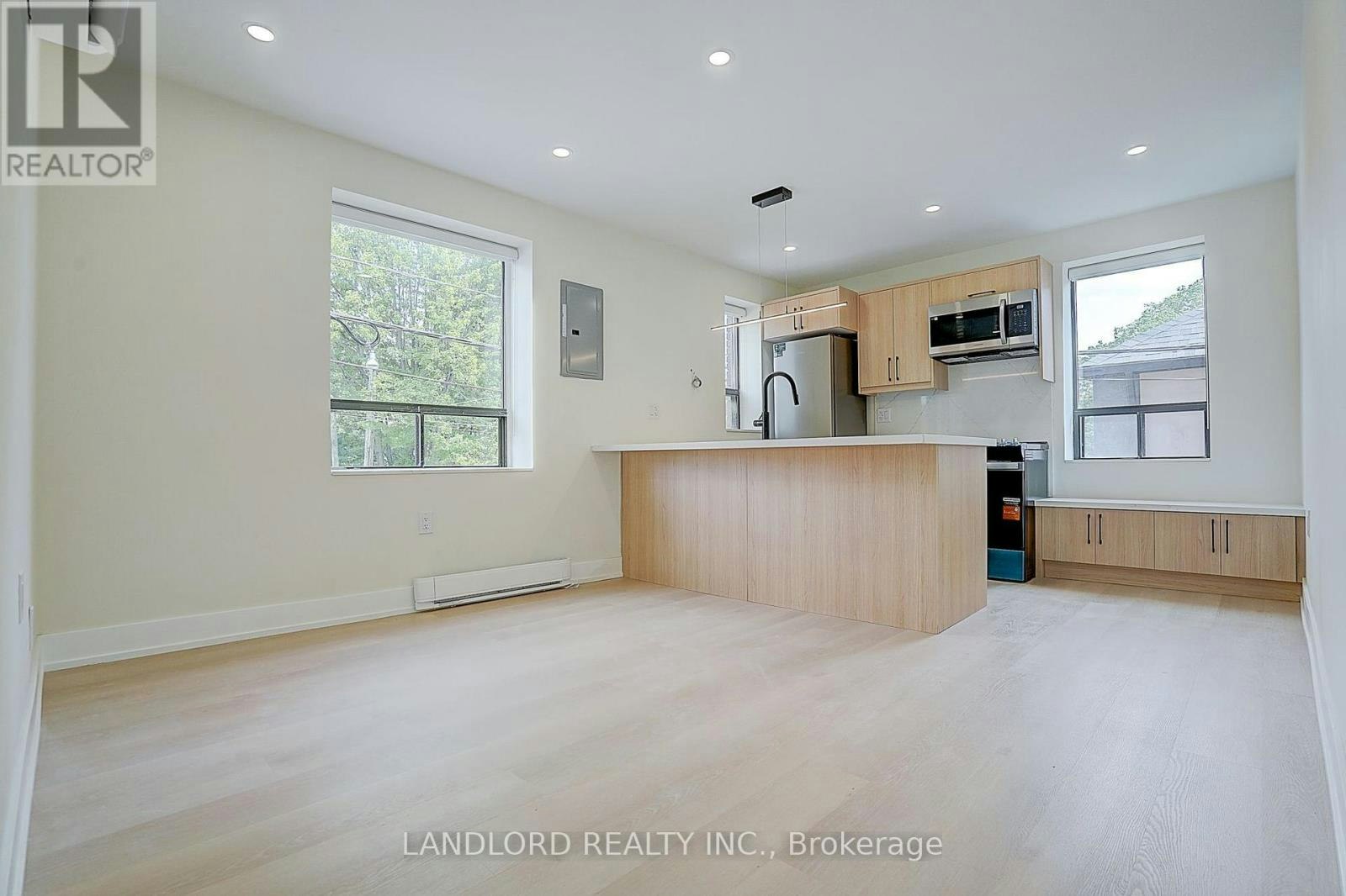 201-240 Durie Street, Toronto, ON, M6S 3G1 - 5