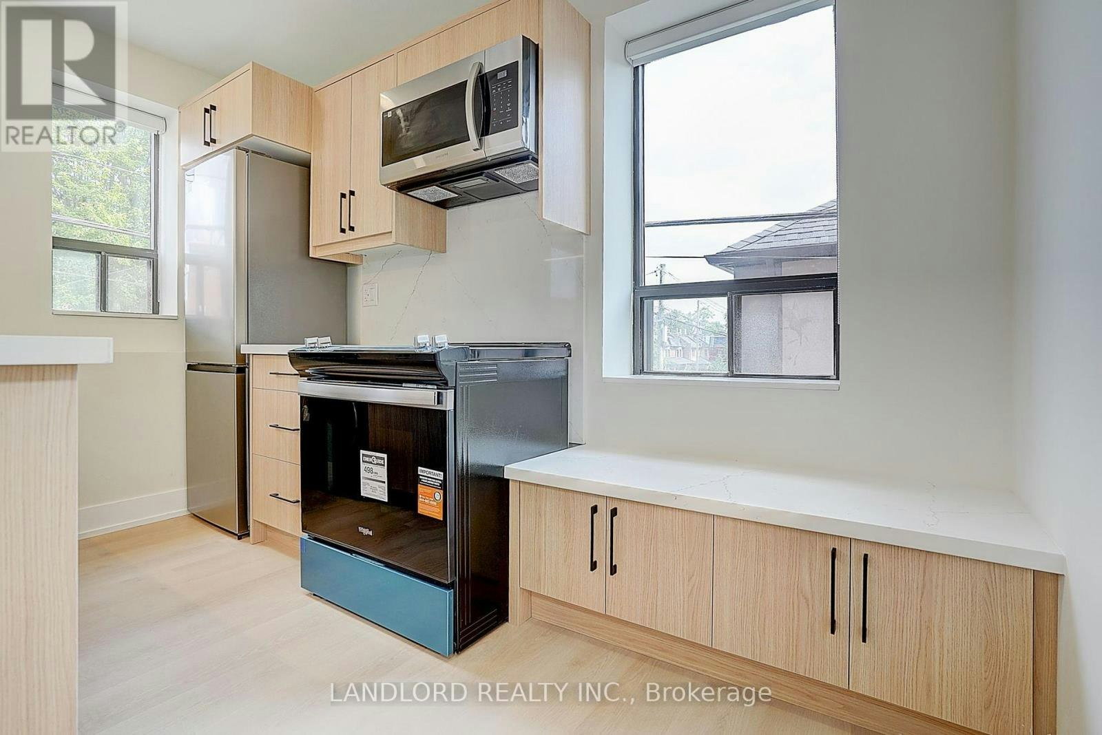 201-240 Durie Street, Toronto, ON, M6S 3G1 - 14
