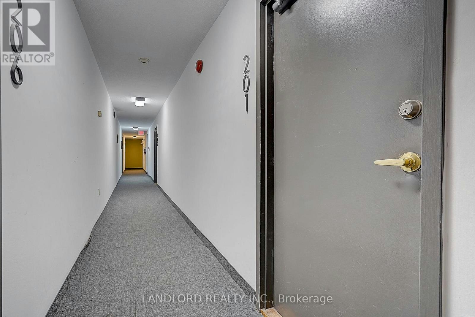 201-240 Durie Street, Toronto, ON, M6S 3G1 - 3