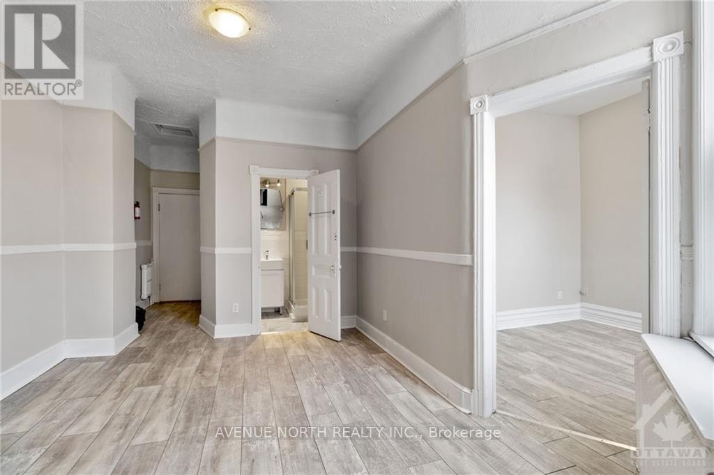 2-217 Bruyere Street, Ottawa, ON, K1N 5E4 - 12