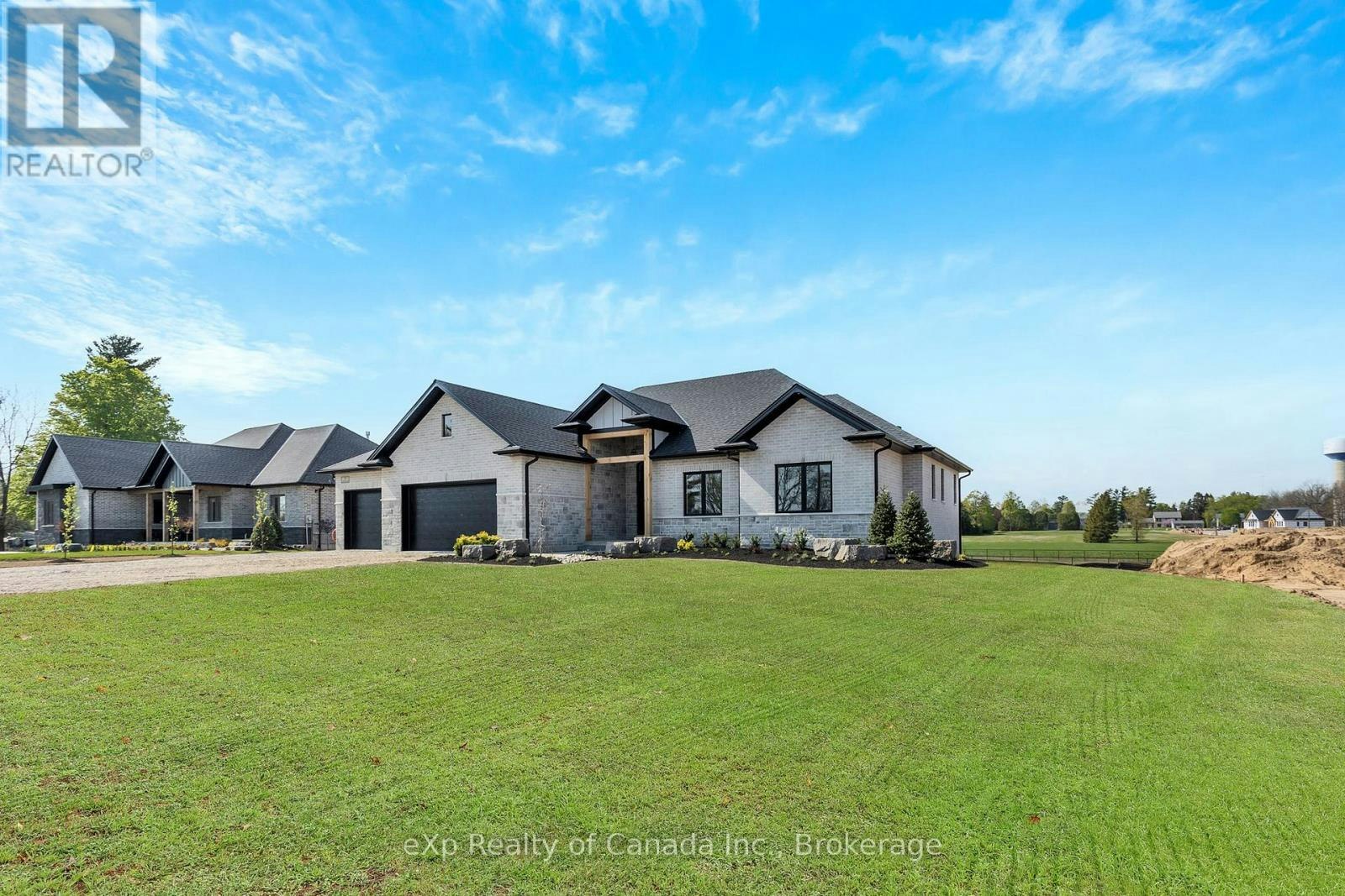 9 Clover Lane, Norwich, ON, N0J 1R0 - 2