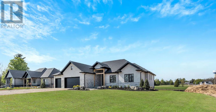 9 Clover Lane, Norwich, ON, N0J 1R0 - 2
