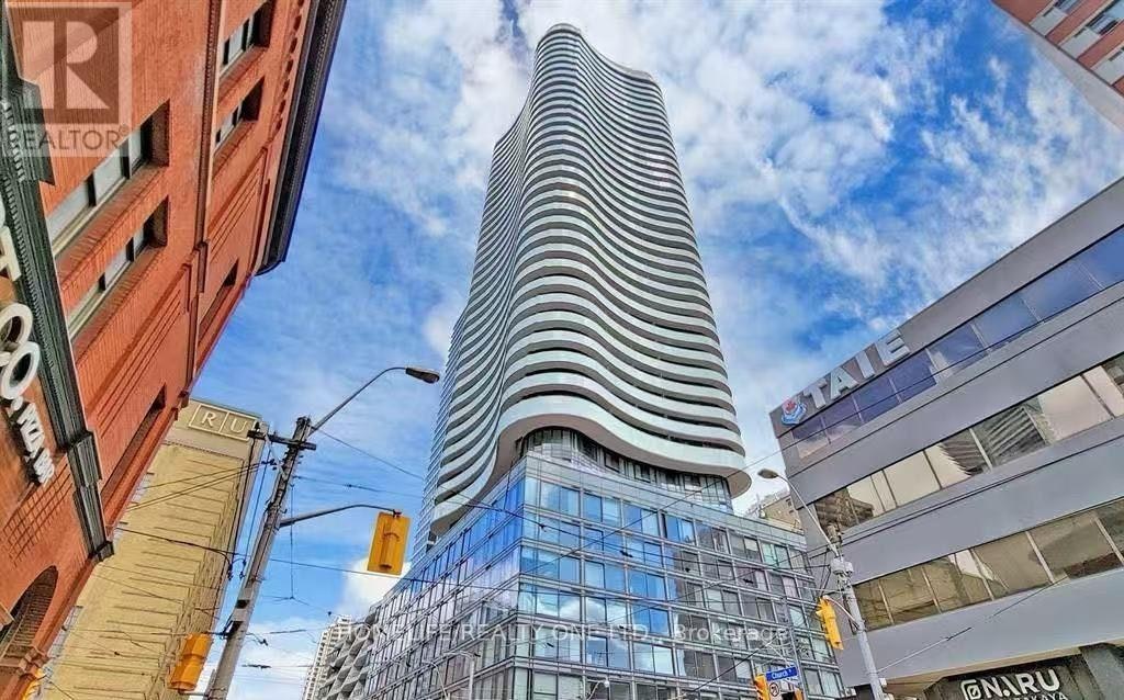 2002-403 Church Street, Toronto, ON, M4Y 0C9